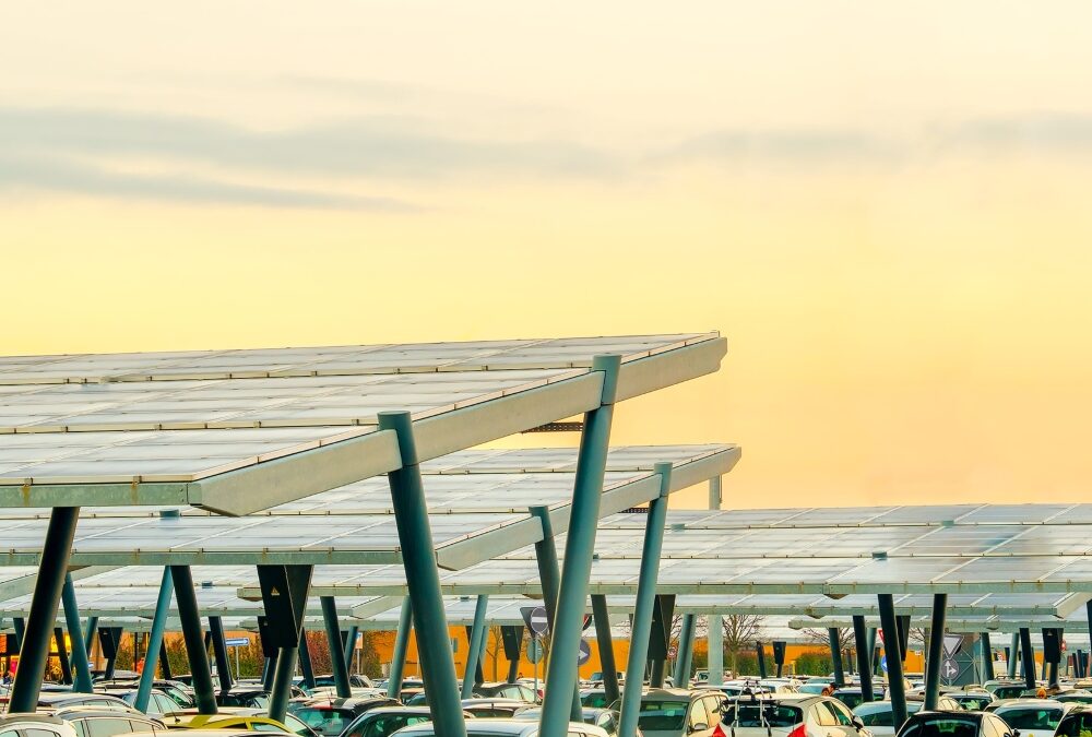 Panneaux solaires obligatoires sur les parkings